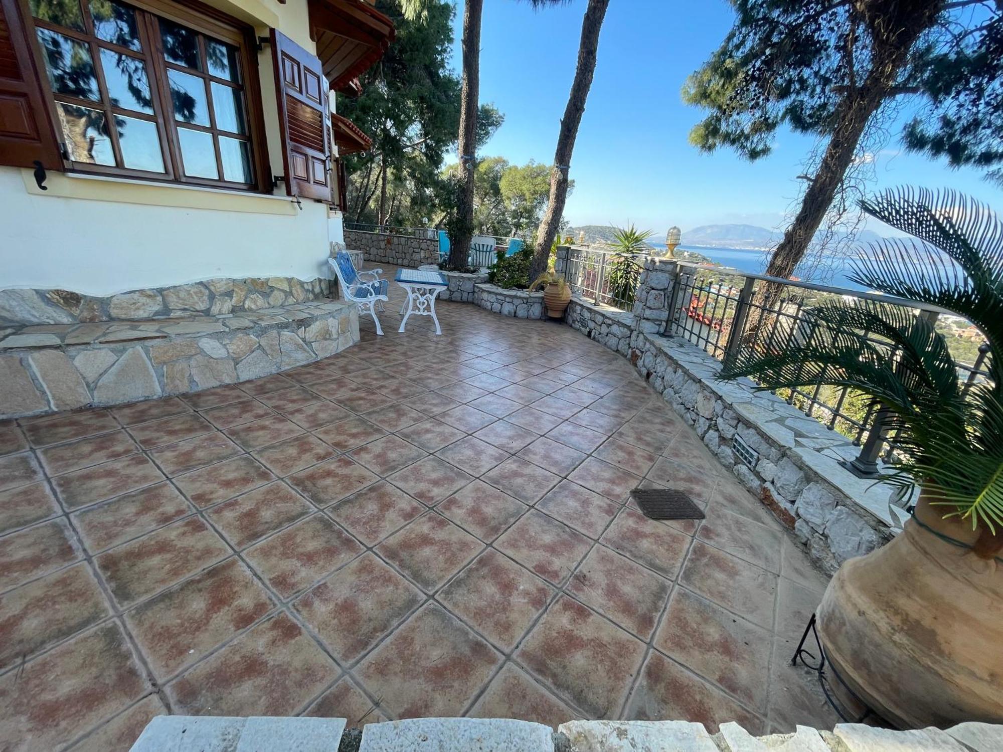 Pines & Sea Villa Sofiko Exterior photo